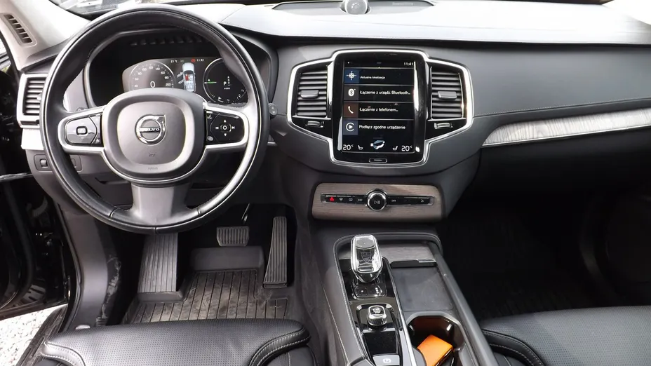 VOLVO XC90 -