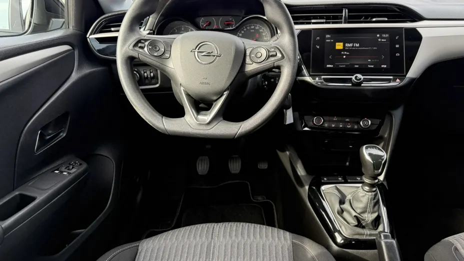 OPEL Corsa -