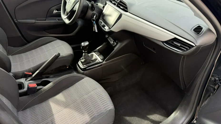 OPEL Corsa -