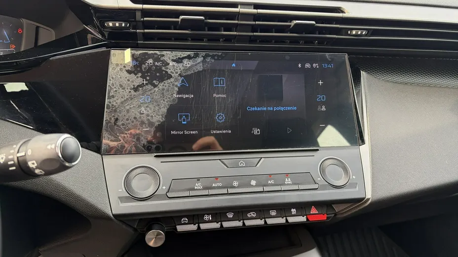 PEUGEOT 308 -