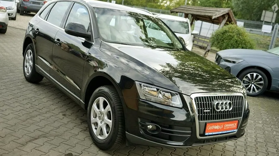 AUDI Q5 -