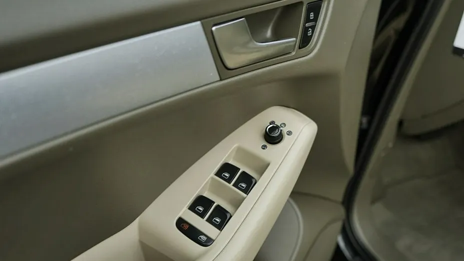 AUDI Q5 -