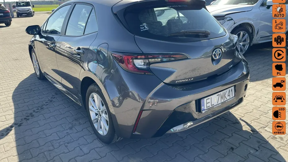 TOYOTA Corolla -