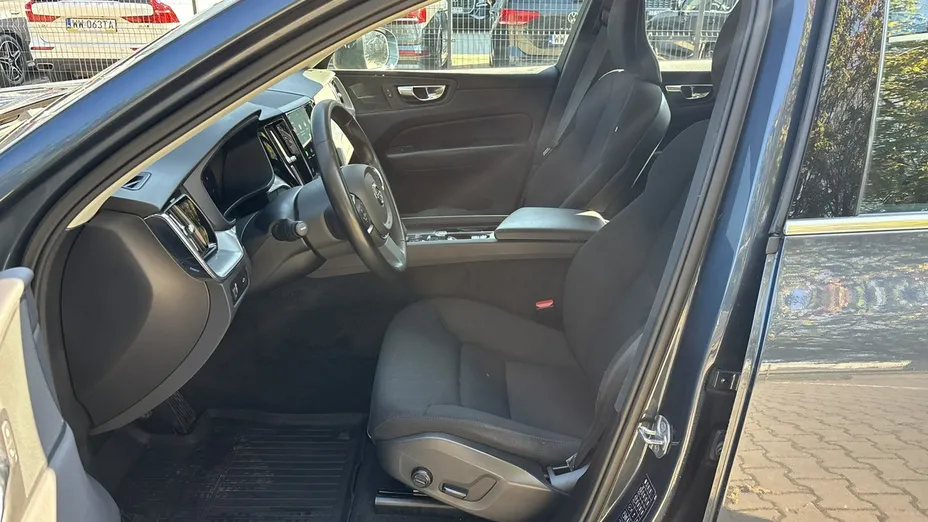 VOLVO XC60 -