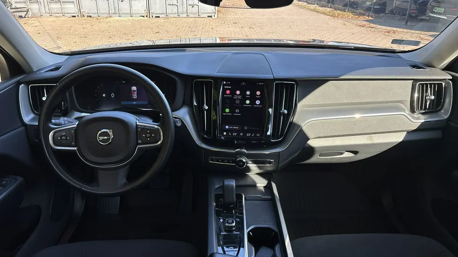 VOLVO XC60 -
