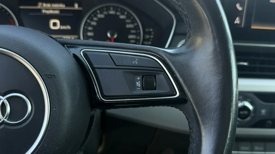 AUDI A4 Avant -