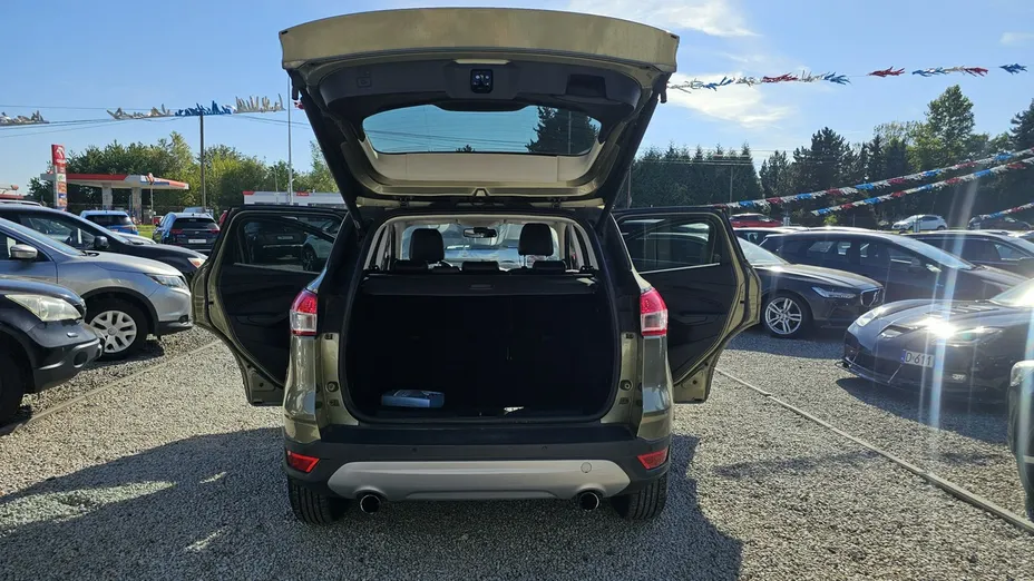 FORD Kuga -