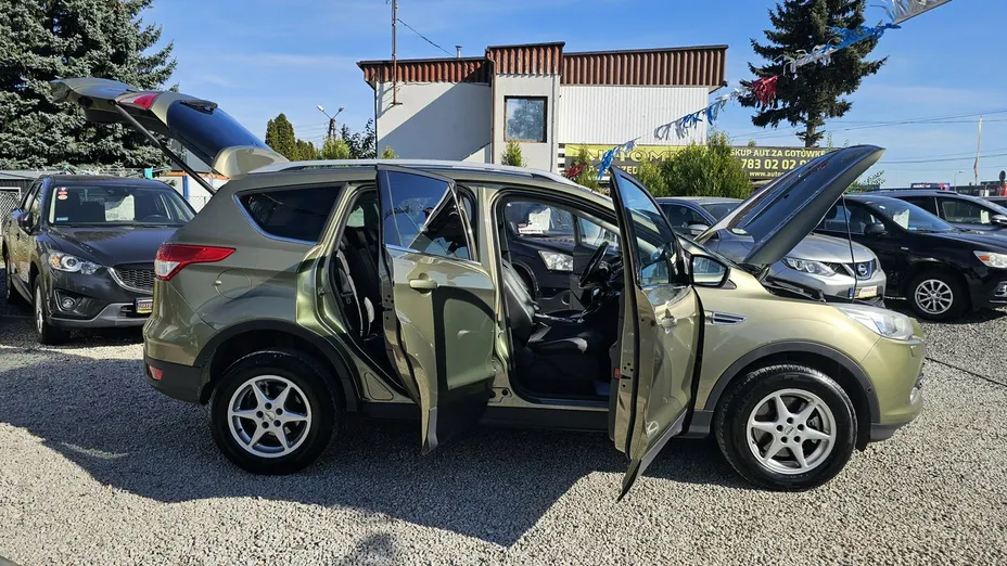 FORD Kuga -