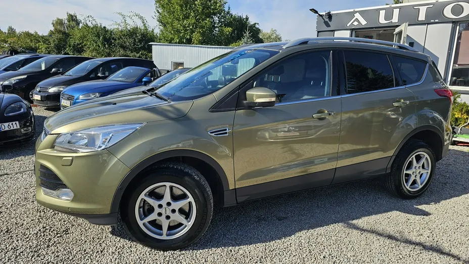 FORD Kuga -