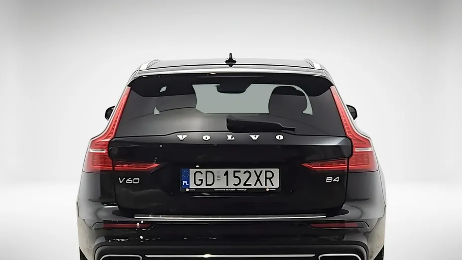 VOLVO V60 -