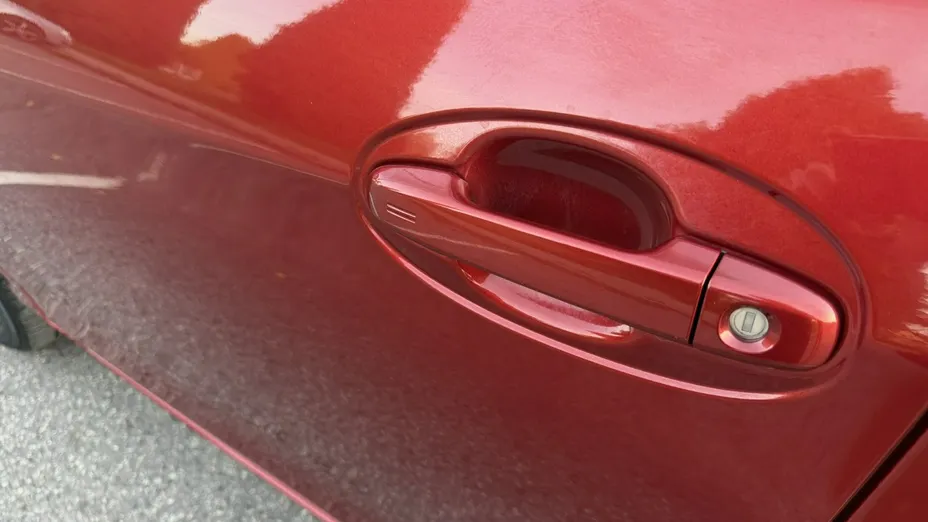 TOYOTA Yaris -