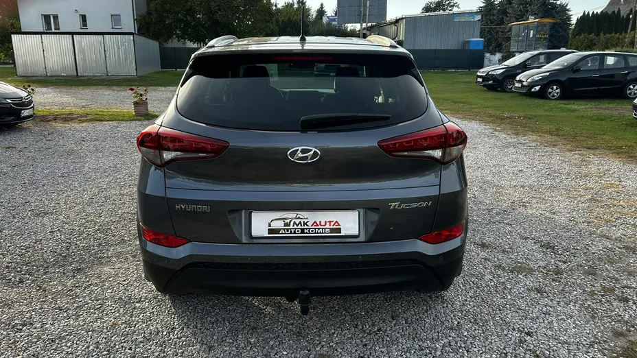 HYUNDAI Tucson -