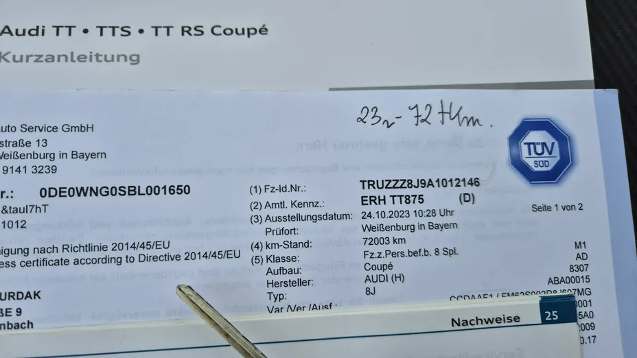AUDI TT -
