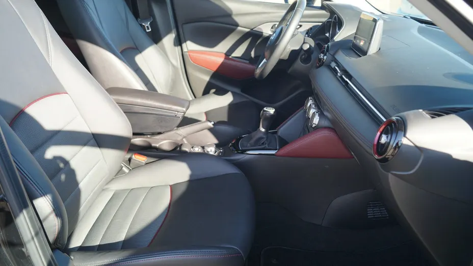 MAZDA CX-3 -