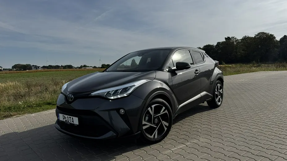 TOYOTA C-HR -