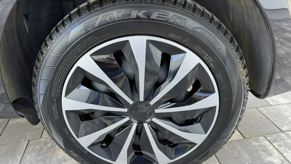 RENAULT Clio -
