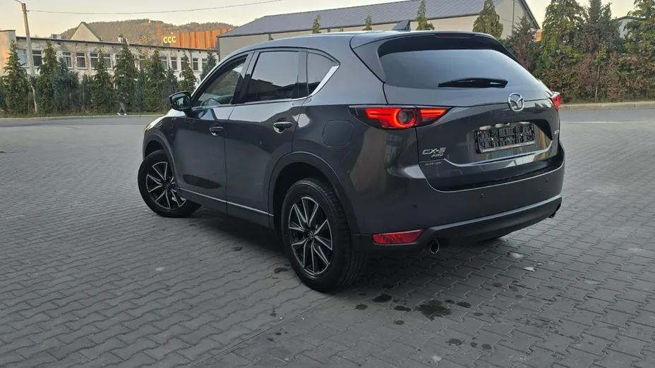 MAZDA CX-5 -