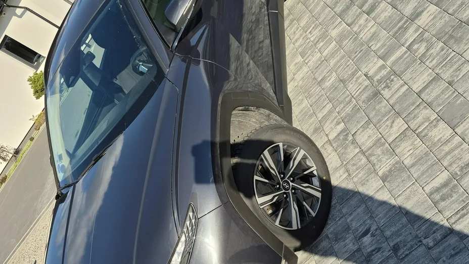 HYUNDAI Tucson -