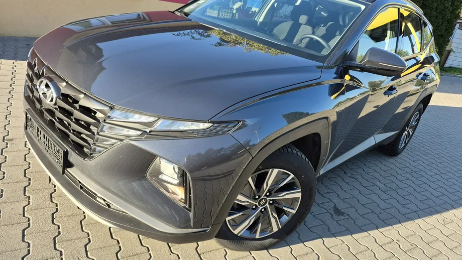 HYUNDAI Tucson -