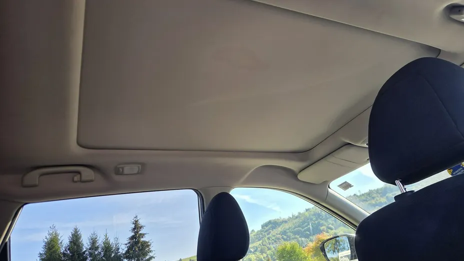 NISSAN X-Trail -