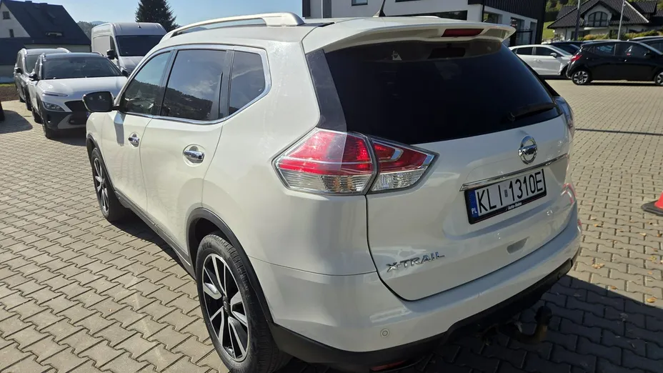 NISSAN X-Trail -