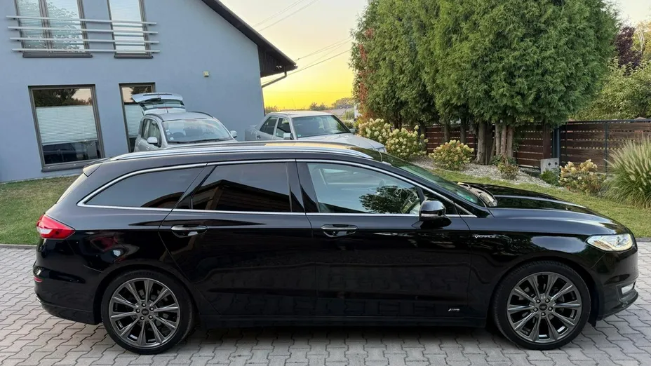 FORD Mondeo -