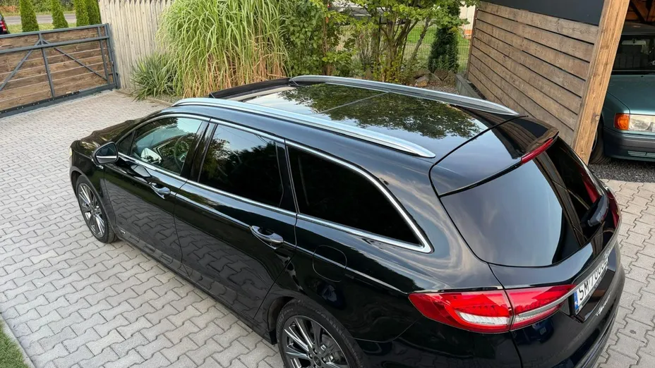 FORD Mondeo -