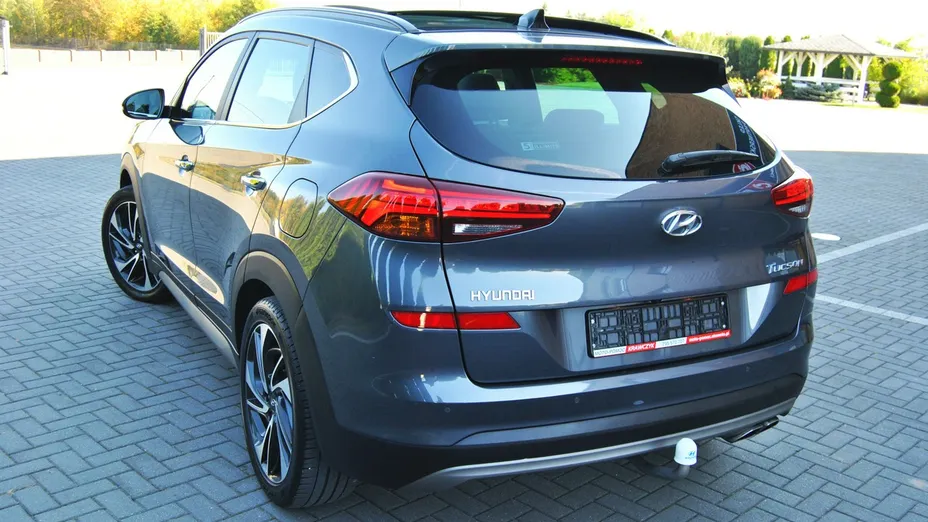 HYUNDAI Tucson -