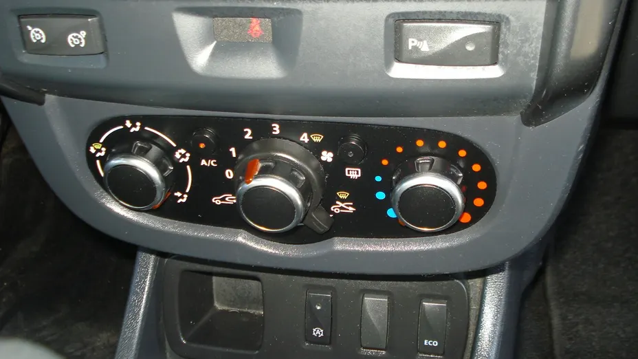 DACIA Duster -