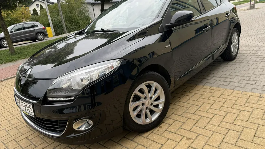 RENAULT Megane -