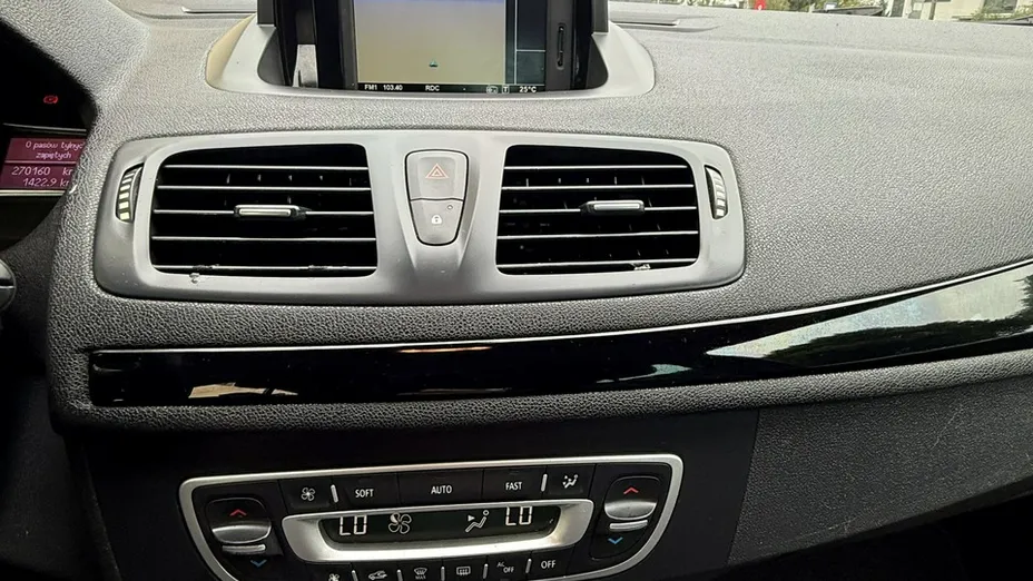 RENAULT Megane -