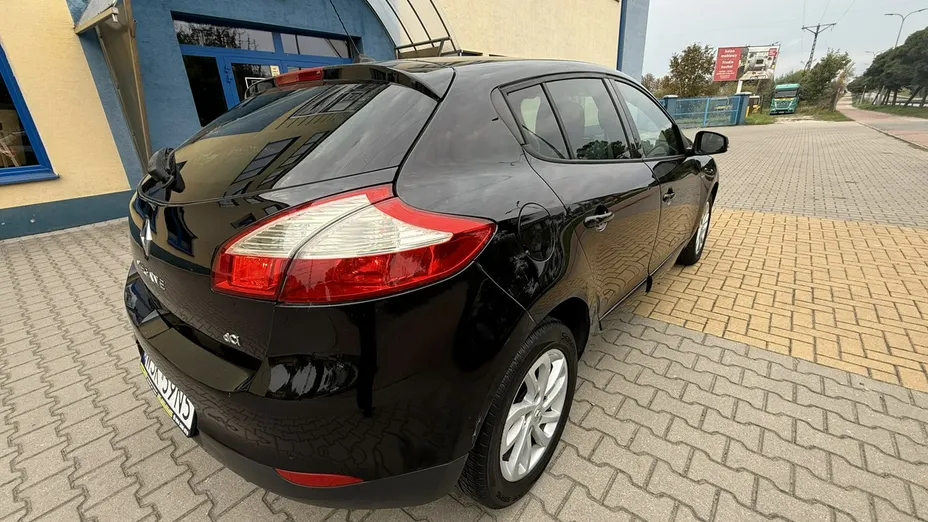 RENAULT Megane -