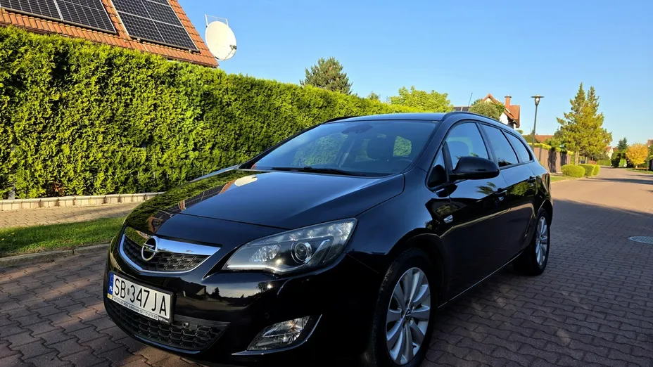 OPEL Astra -