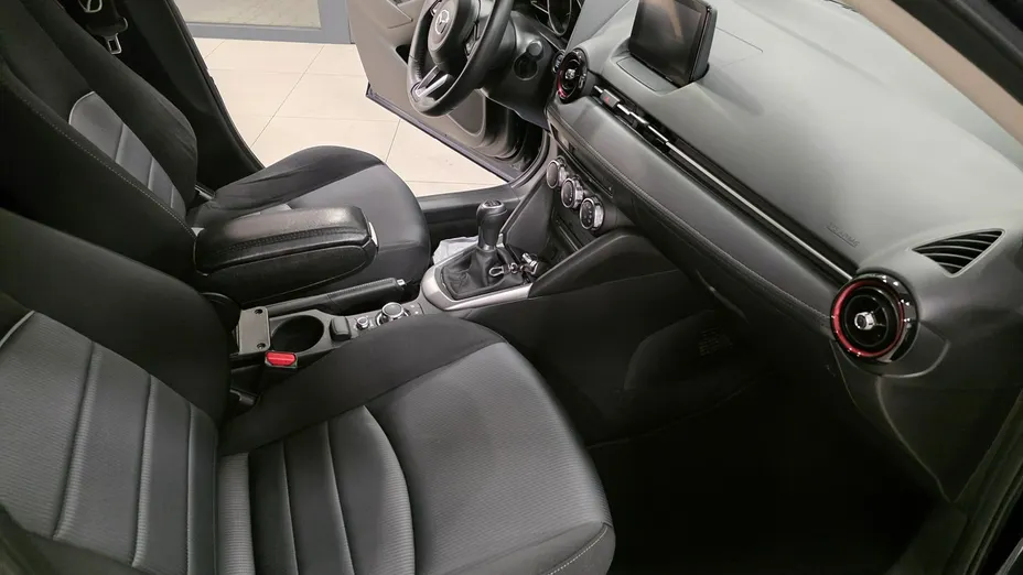 MAZDA CX-3 -