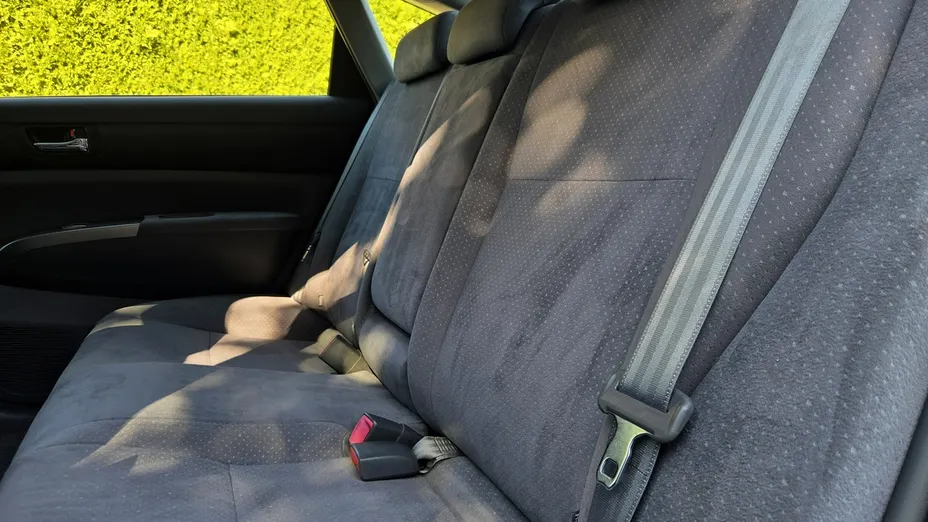 TOYOTA Prius -