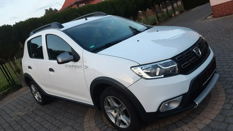 DACIA Sandero -