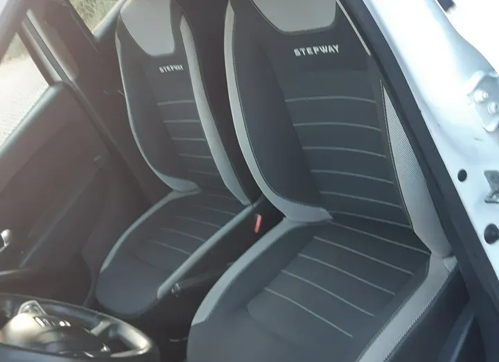 DACIA Sandero -