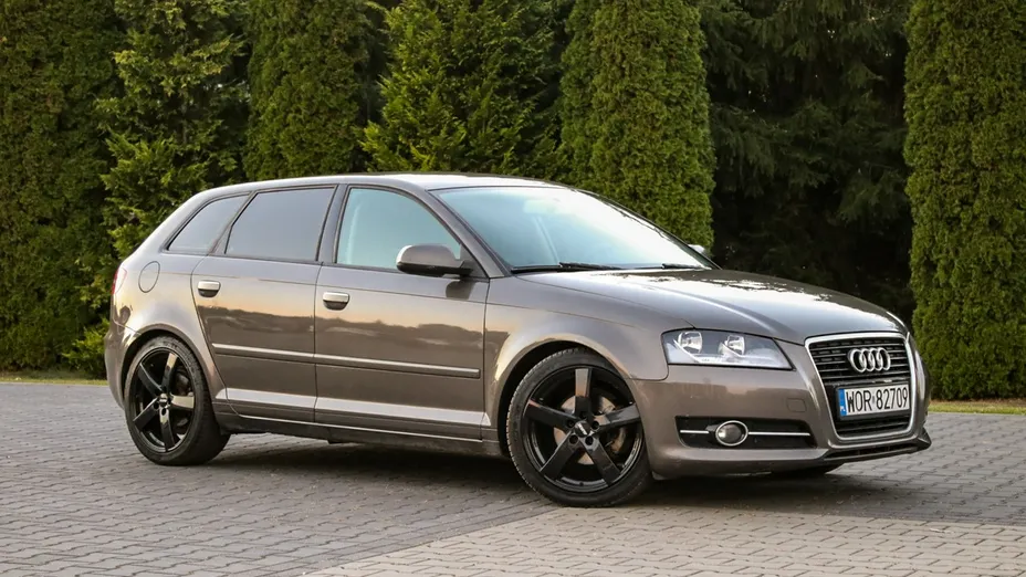 AUDI A3 Sportback -