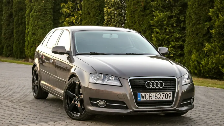 AUDI A3 Sportback -