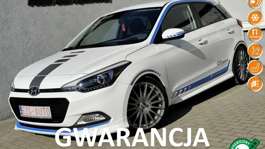 HYUNDAI i20 -