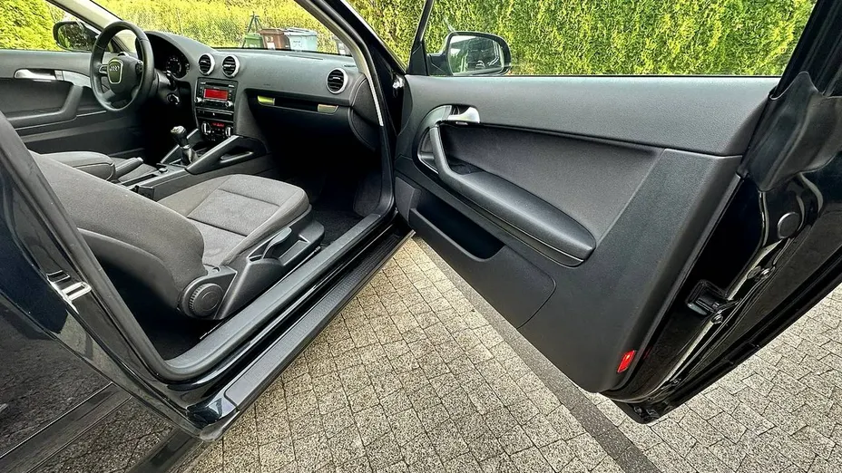 AUDI A3 -