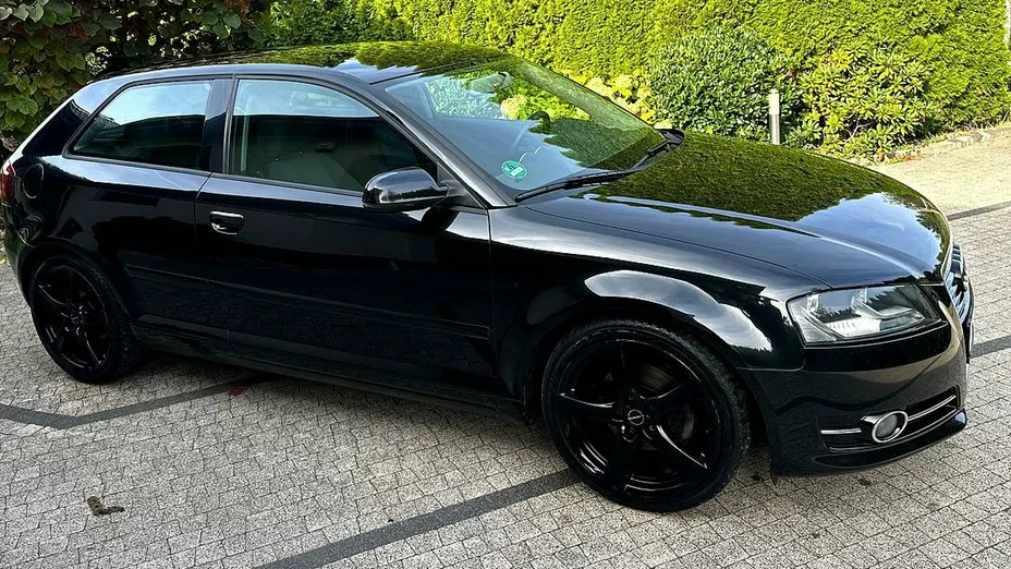 AUDI A3 -