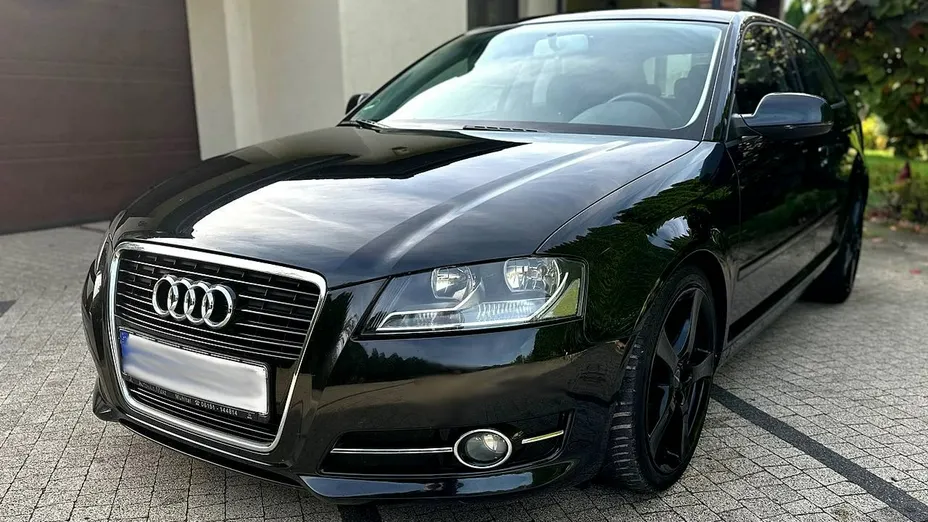 AUDI A3 -
