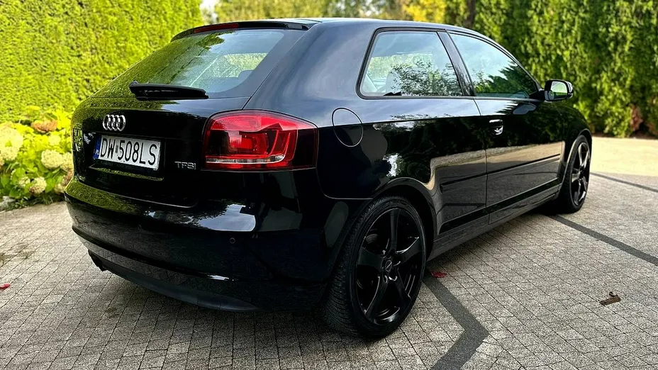 AUDI A3 -