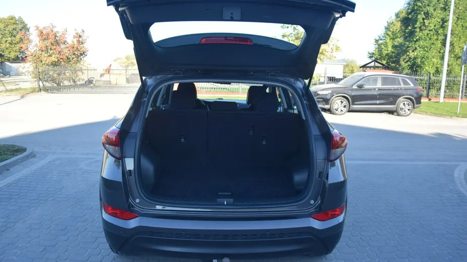 HYUNDAI Tucson -