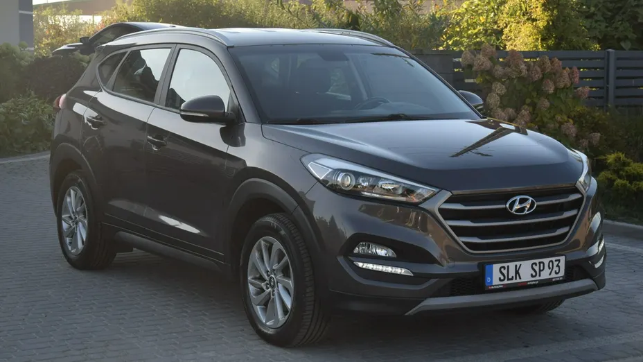 HYUNDAI Tucson -