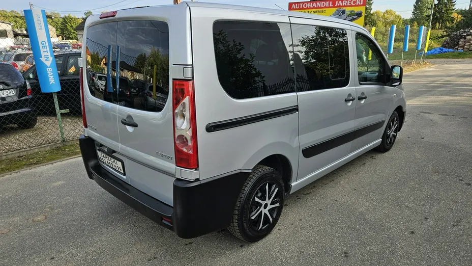 PEUGEOT Expert -