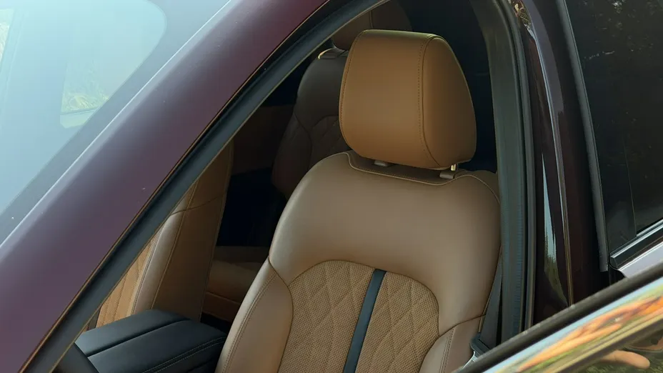 MAZDA CX-90 -