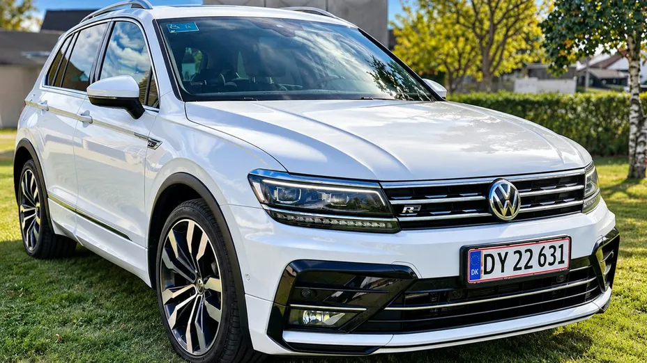 VOLKSWAGEN Tiguan -