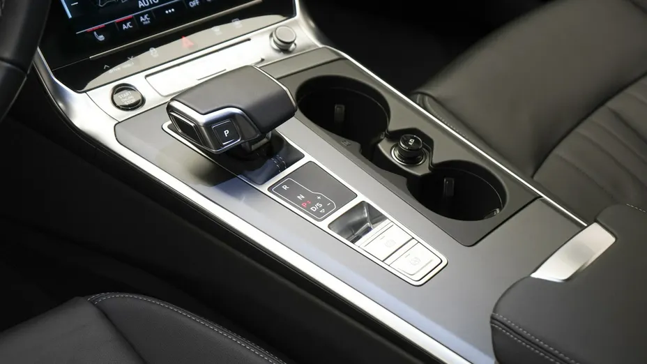 AUDI A6 Avant -